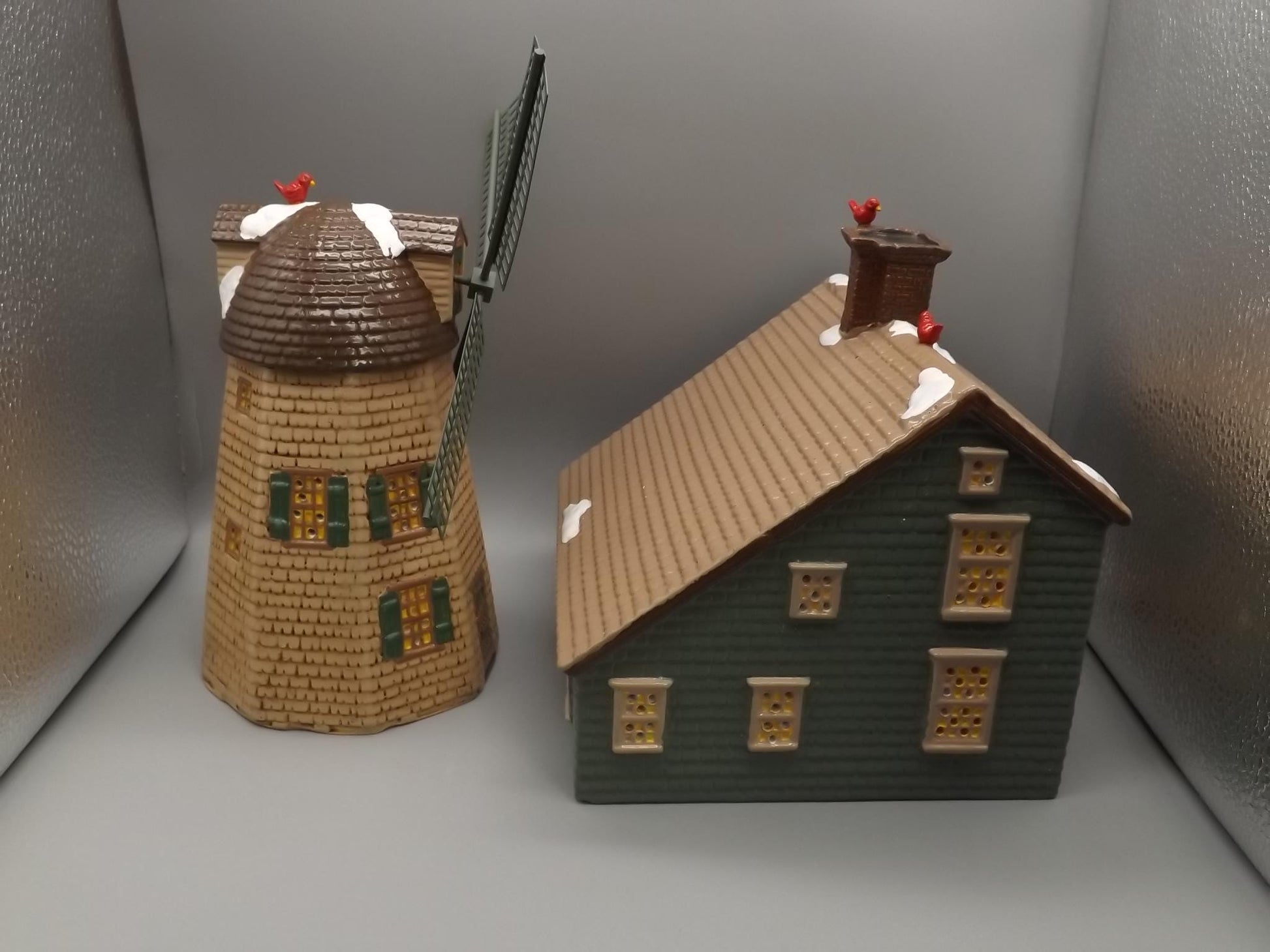Vintage 1988 Snow Village "Home Sweet Home with Windmill" Illuminated building seasonal display village scene. With box. No lights included.