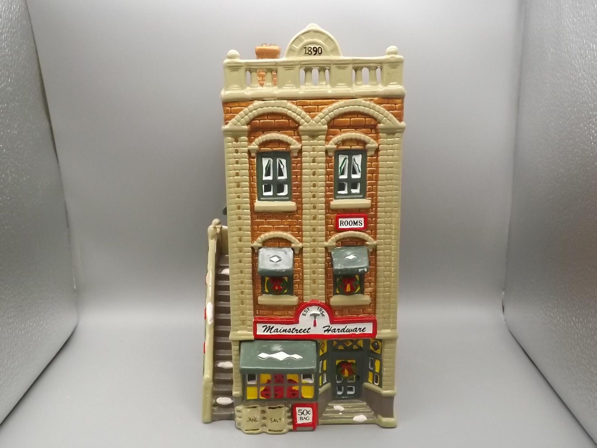 Vintage 1990 Snow Village "Mainstreet Hardware" Illuminated building seasonal display village scene. With box.