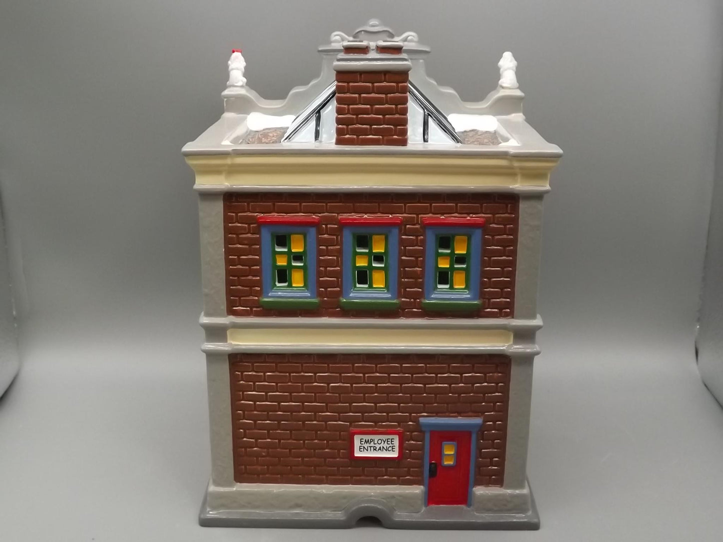 Vintage Snow Village "Noah's Stuffed Animals" Illuminated building seasonal display village scene. With box.