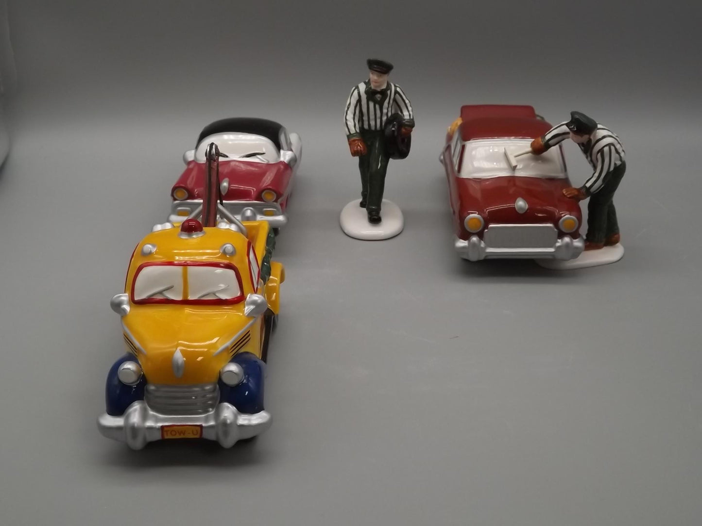 Vintage Snow Village Terry's Towing & Service Accessories with Boxes