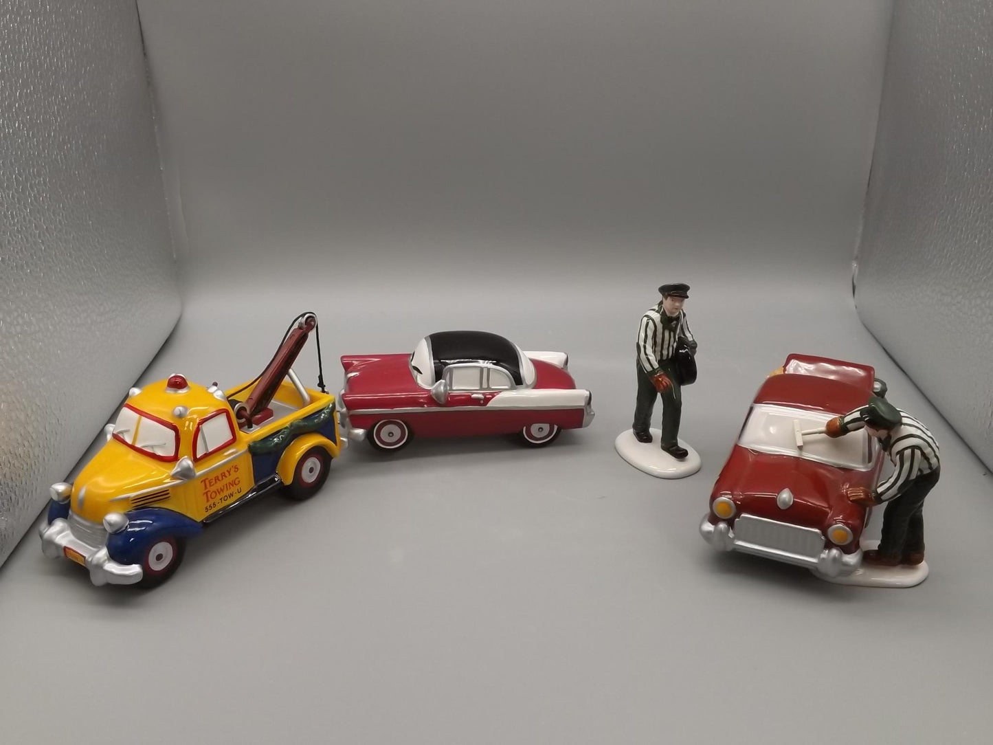 Vintage Snow Village Terry's Towing & Service Accessories with Boxes