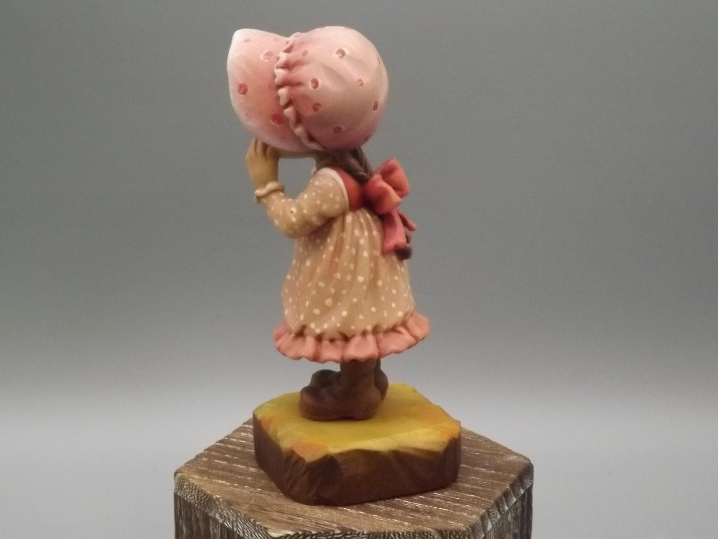 Vintage Anri Wood Figurine: "I Have a Secret" Sarah Kay Design