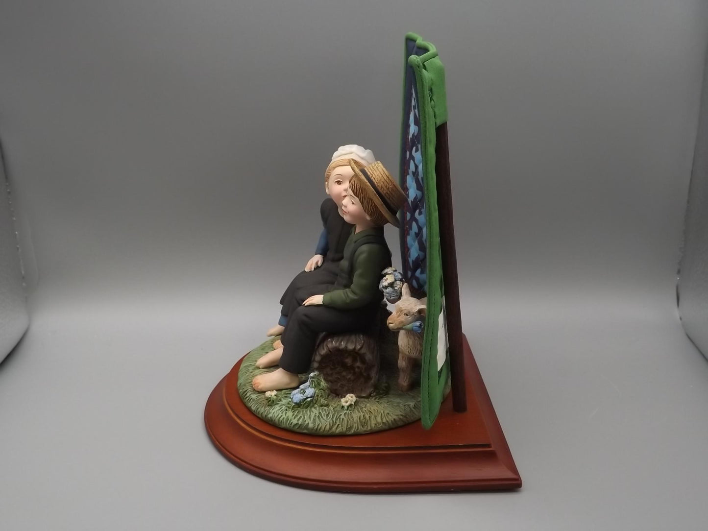 Vintage Willits Amish Heritage "First Kiss" Figurine, 1995