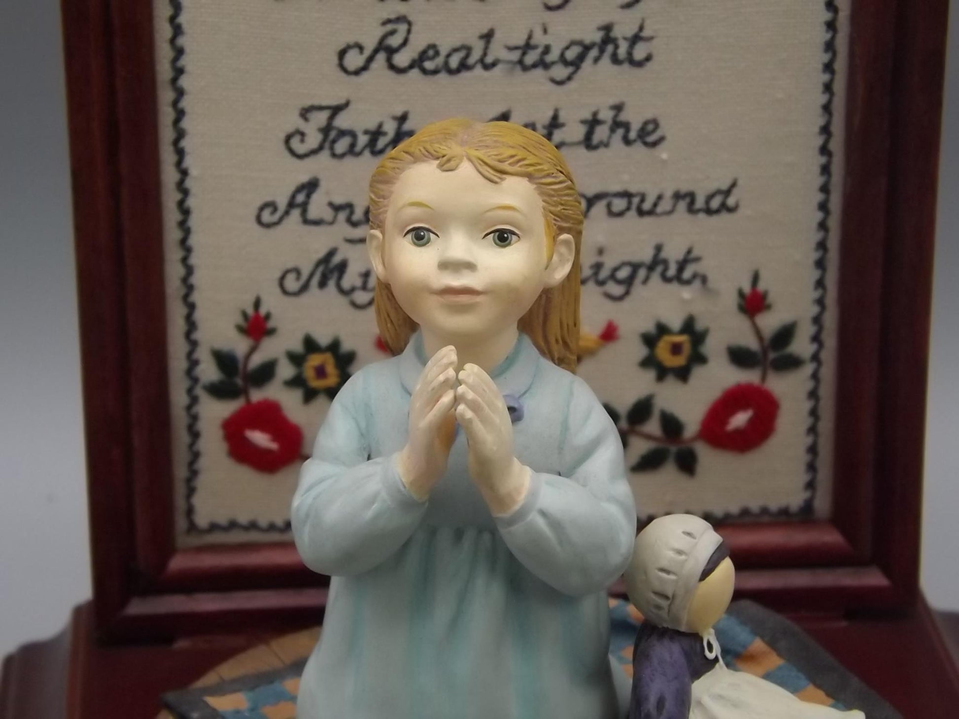 Willits Amish Heritage Figurine: Caroline's Bedtime Prayer, Limited Edition