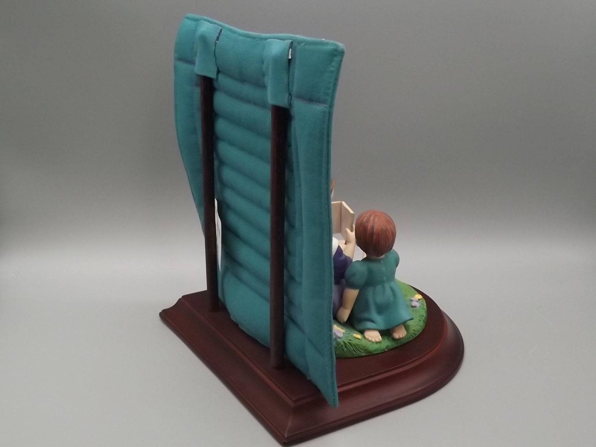 Vintage Willits Amish Figurine: "Sarah and Maggie" Reading