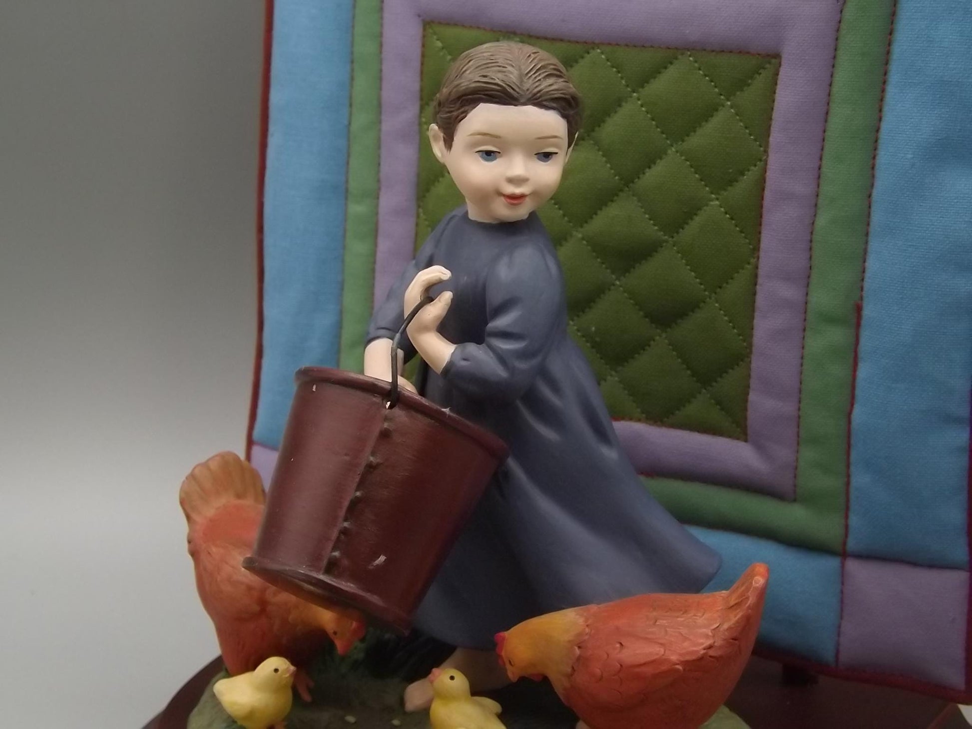 Vintage 1994 Willits Amish Figurine: "Feeding the Chickens"