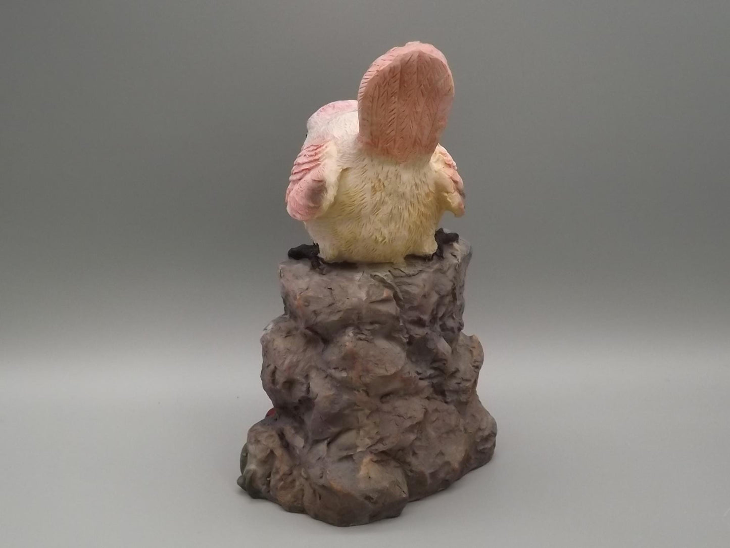 Pink Bird Figurine on Welcome Sign: Home Decor Gift