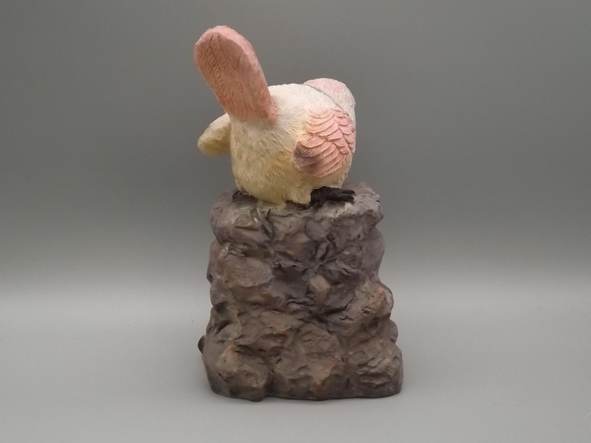 Pink Bird Figurine on Welcome Sign: Home Decor Gift