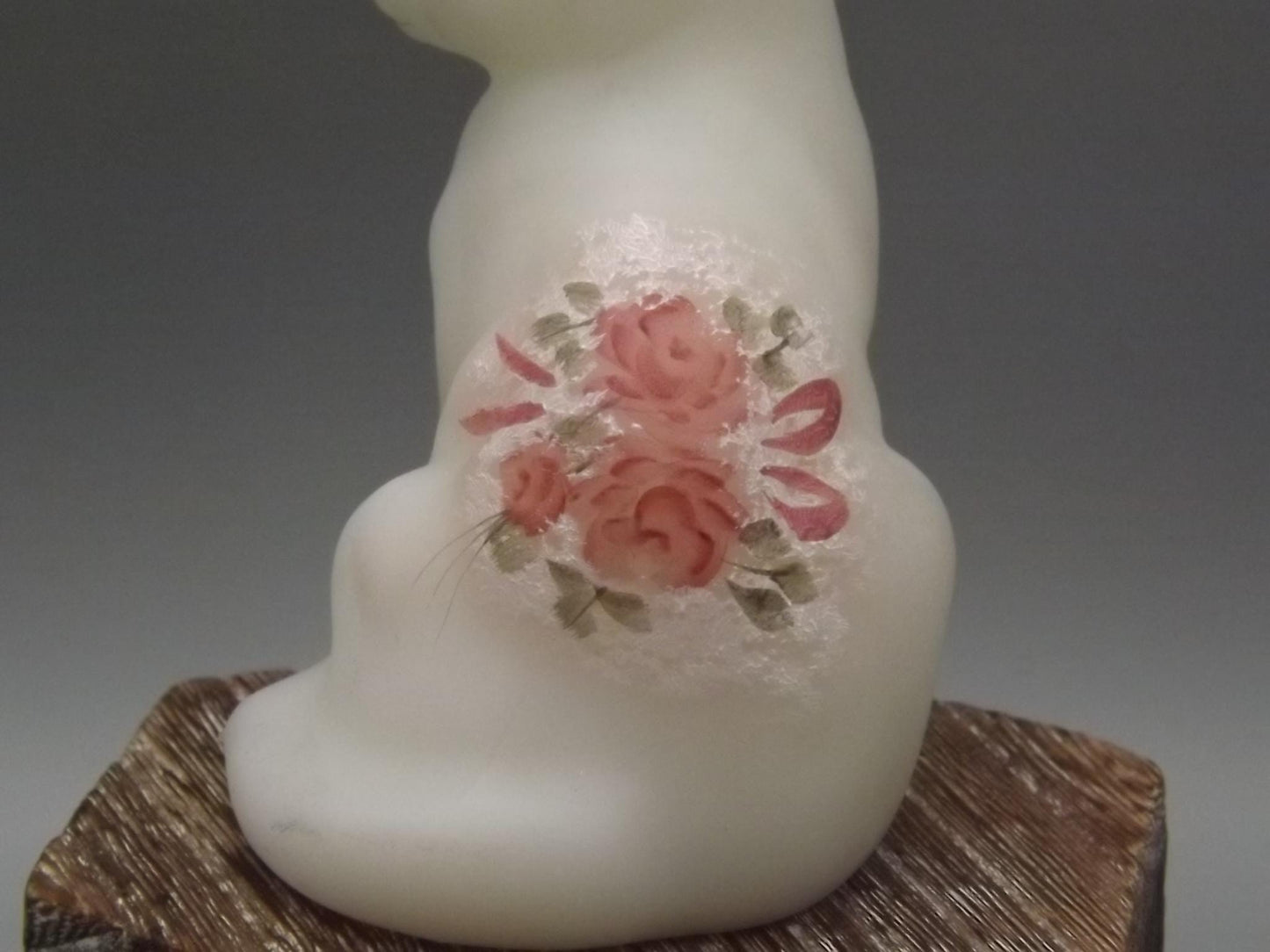Vintage Fenton Hand-Painted Cat Figurine - Signed 1976