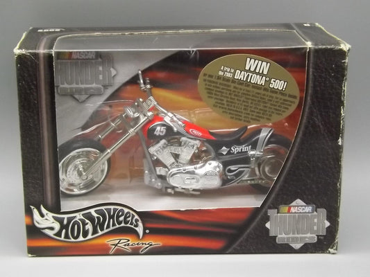 Vintage 2002 Hot Wheels Sprint Thunder Motorcycle - New in Box