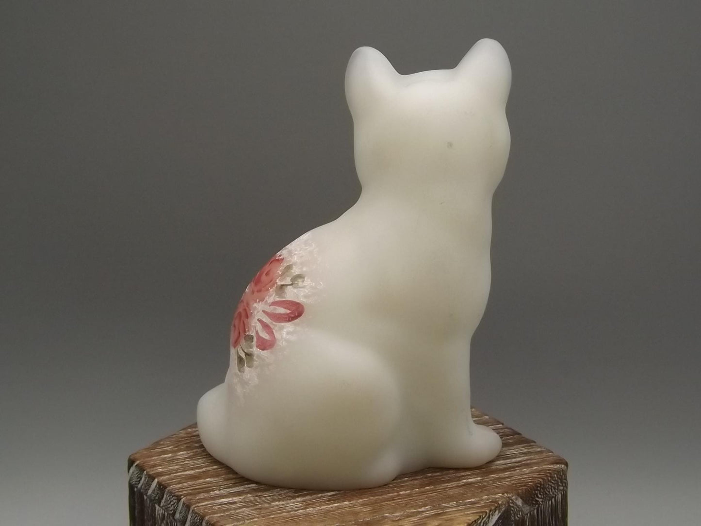 Vintage Fenton Hand-Painted Cat Figurine - Signed 1976