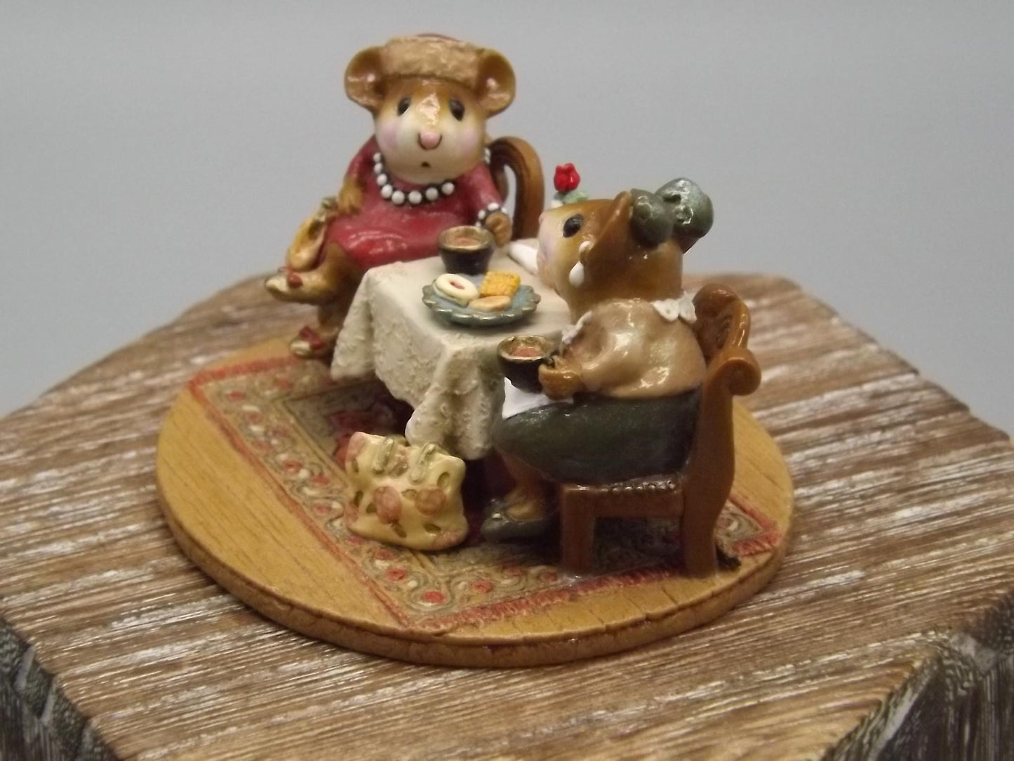 Vintage Wee Forest Folk Mice Figurine: Tea with Tillie, 2002