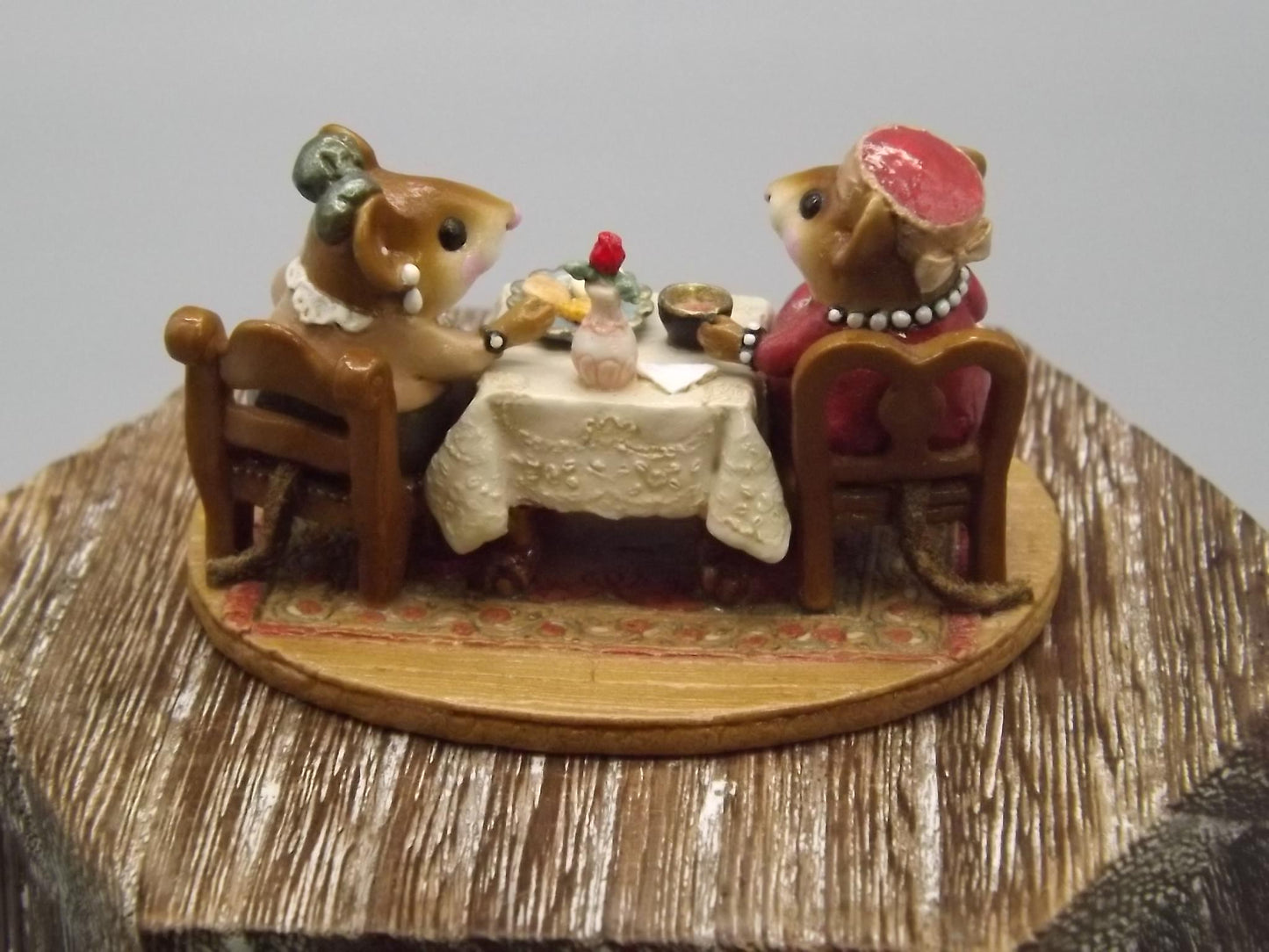 Vintage Wee Forest Folk Mice Figurine: Tea with Tillie, 2002