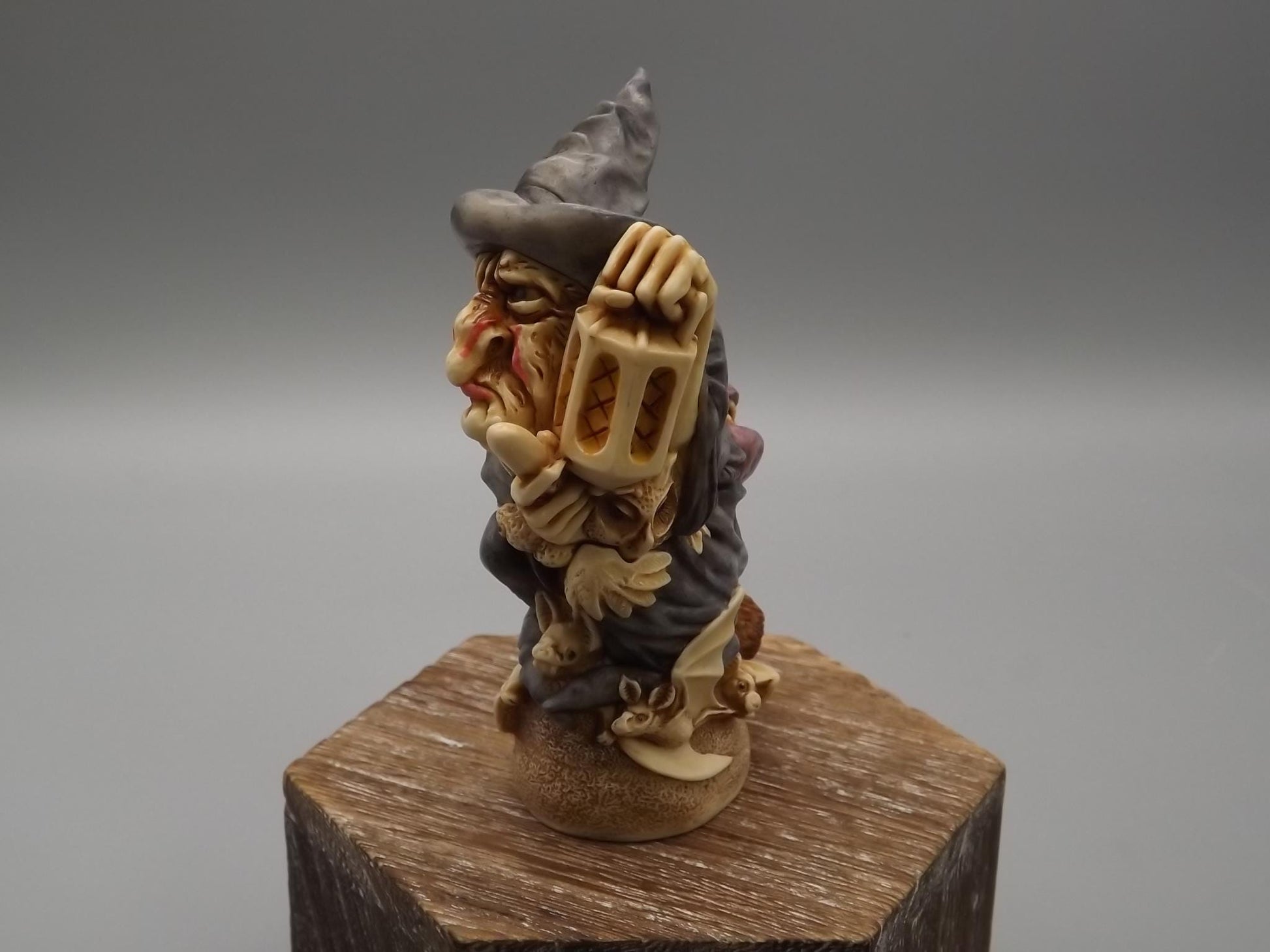 Vintage Harmony Kingdom Witching Time Figurine: 2002 Event Piece with Box