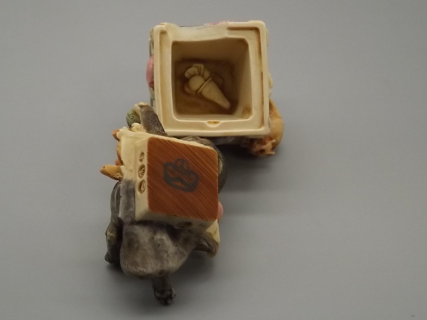 Vintage Harmony Kingdom Courtenay Jest Figurine: 2002 TJDLCA6 w/ Box & COA