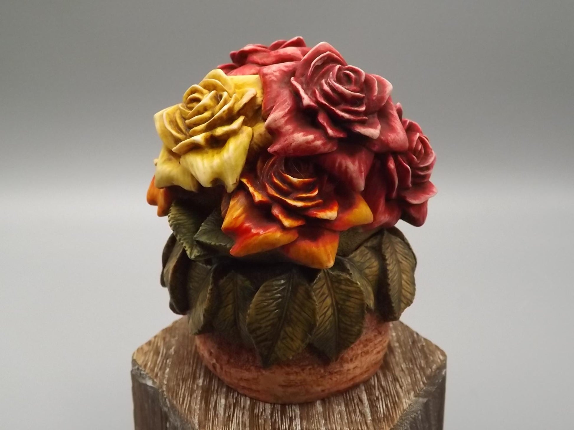 Vintage Harmony Kingdom Rose Party Figurine: Limited Edition #4946/5000