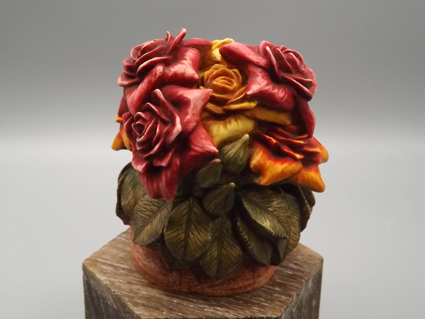 Vintage Harmony Kingdom Rose Party Figurine: Limited Edition #4946/5000