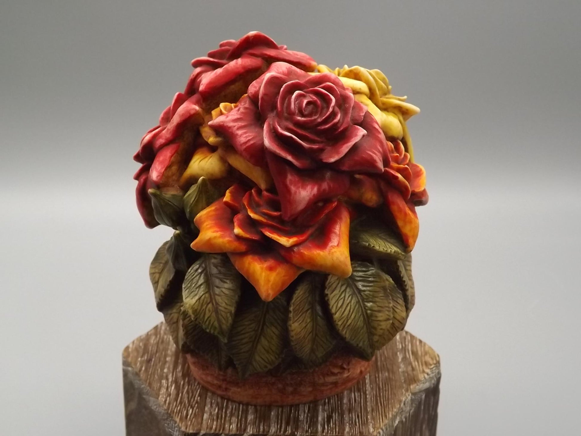 Vintage Harmony Kingdom Rose Party Figurine: Limited Edition #4946/5000