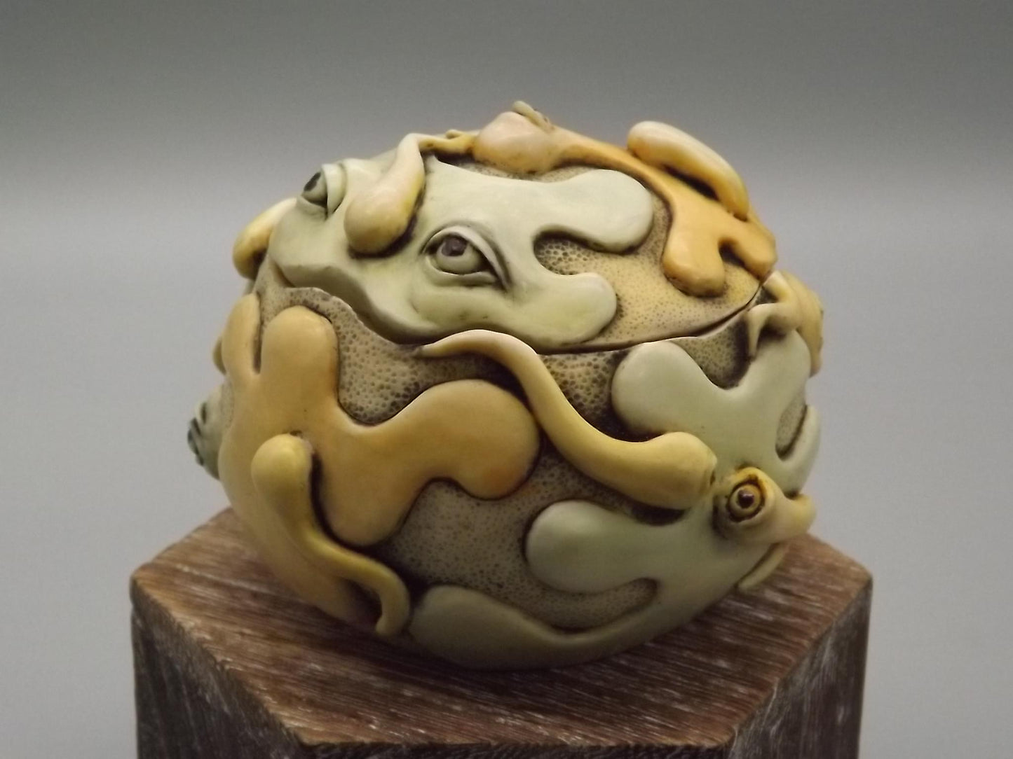 Vintage Harmony Kingdom Gruyere Mouse Figurine: Signed Limited Edition