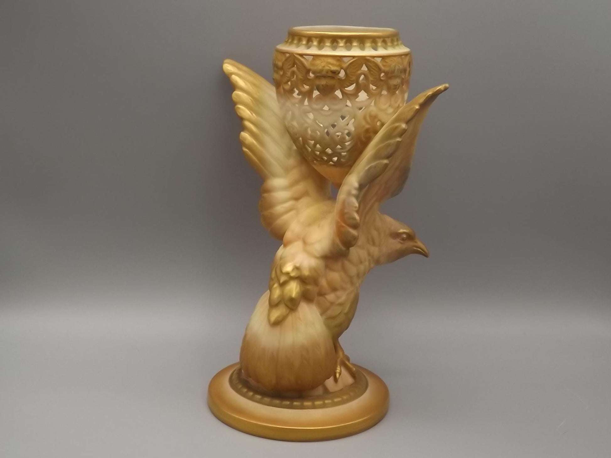 Vintage 1923 Royal Worcester Eagle Figurine: G11 Potpourri, No Lid