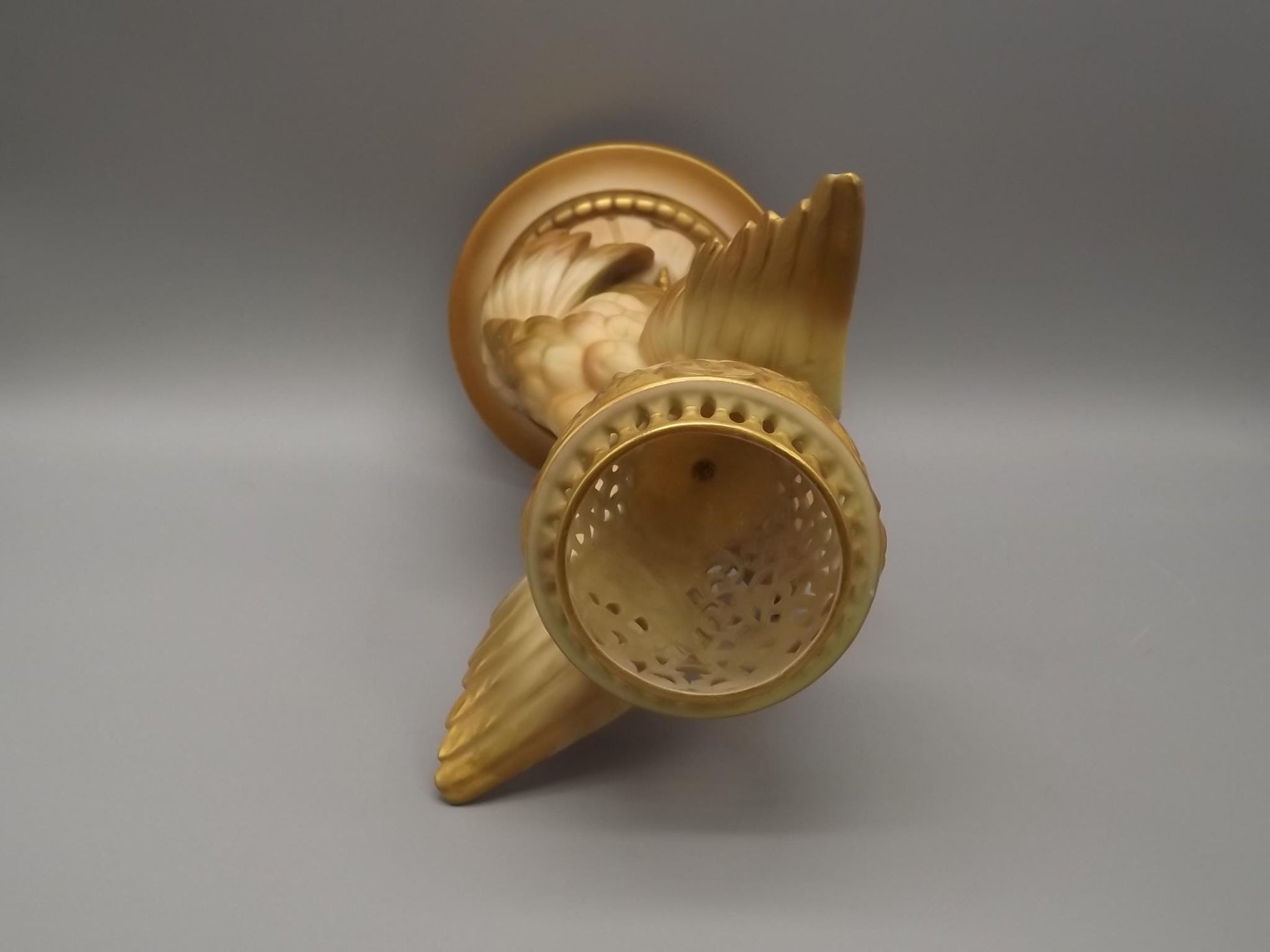 Vintage 1923 Royal Worcester Eagle Figurine: G11 Potpourri, No Lid