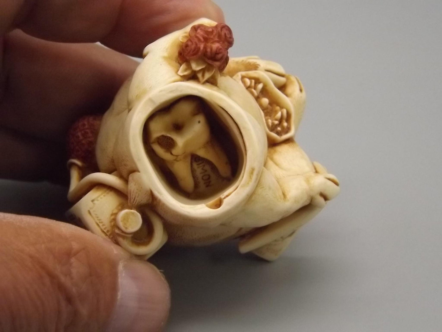 Vintage Harmony Kingdom Fragonard Box Figurine: Treasure Jest, COA & Box