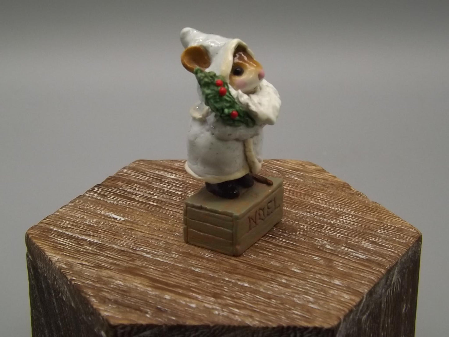Vintage Wee Forest Folk Father Chris-Mouse Figurine: 1989 Hand-Painted Christmas Mouse