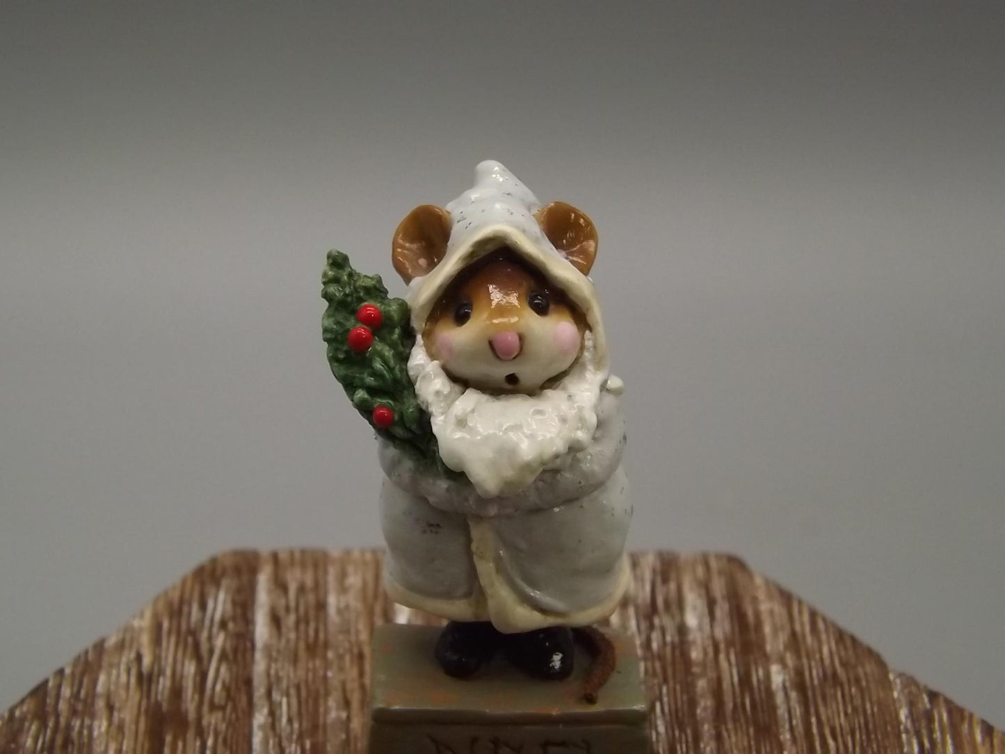 Vintage Wee Forest Folk Father Chris-Mouse Figurine: 1989 Hand-Painted Christmas Mouse