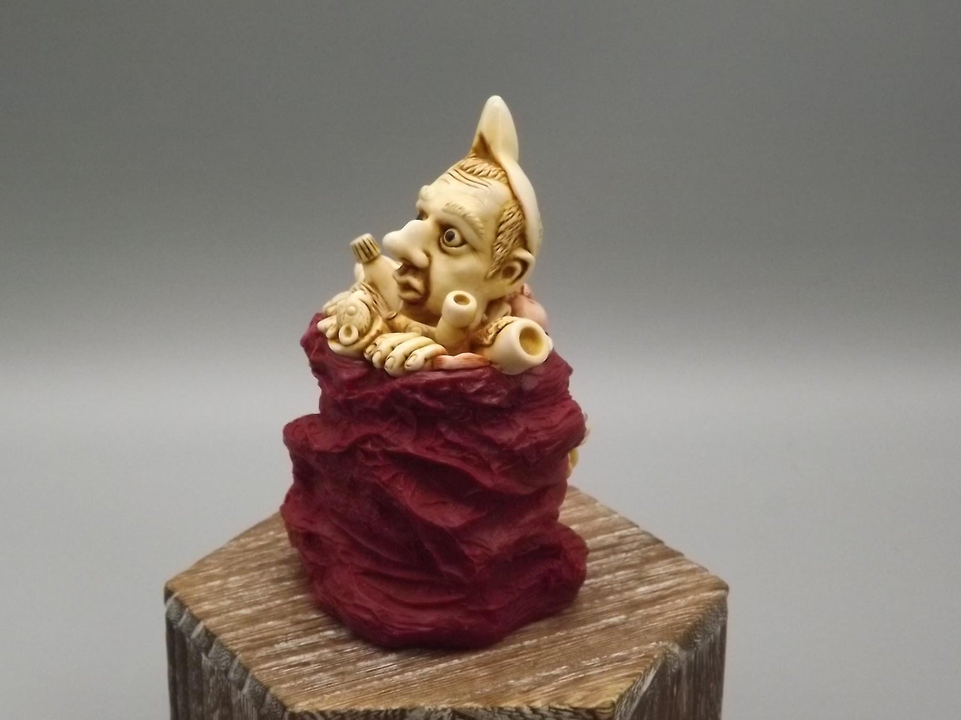 Vintage Harmony Kingdom Figurine: Refuse-d Collection, Lobster, Dark Red