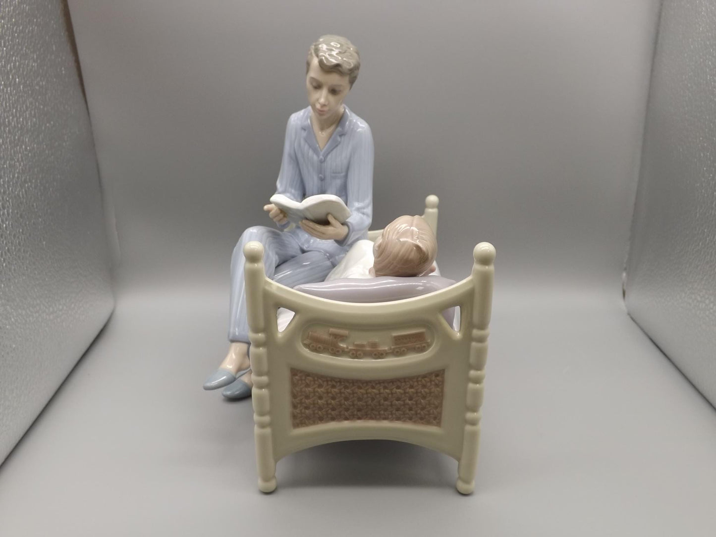 Vintage Lladro Figurine: "Just One More" Father & Daughter, Artist Signed, with Box