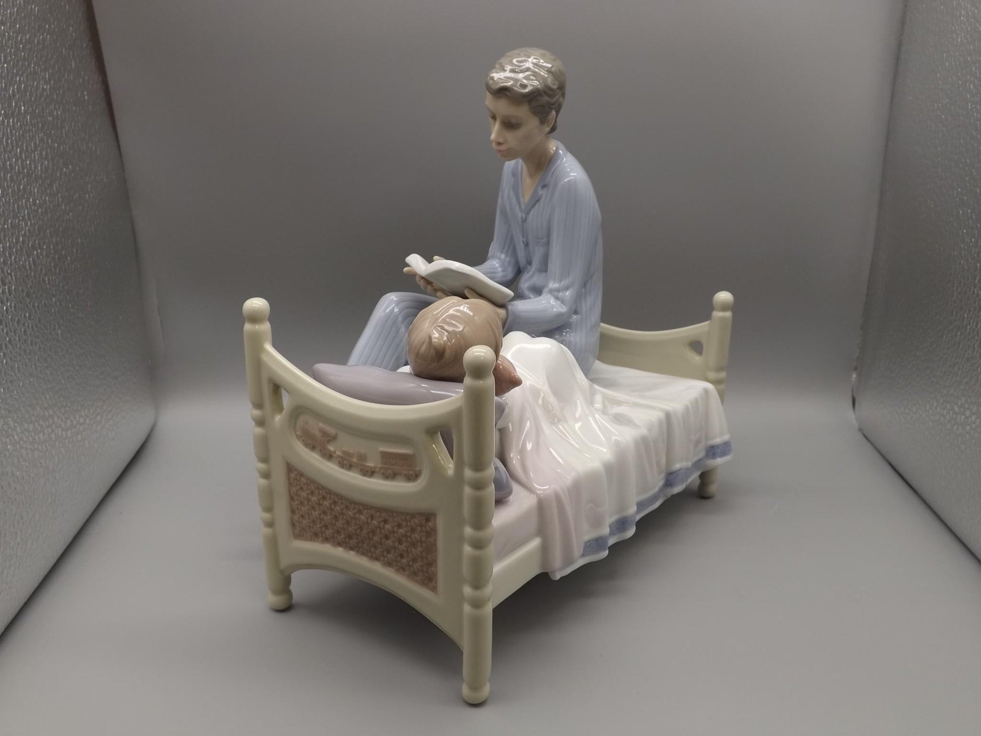 Vintage Lladro Figurine: "Just One More" Father & Daughter, Artist Signed, with Box