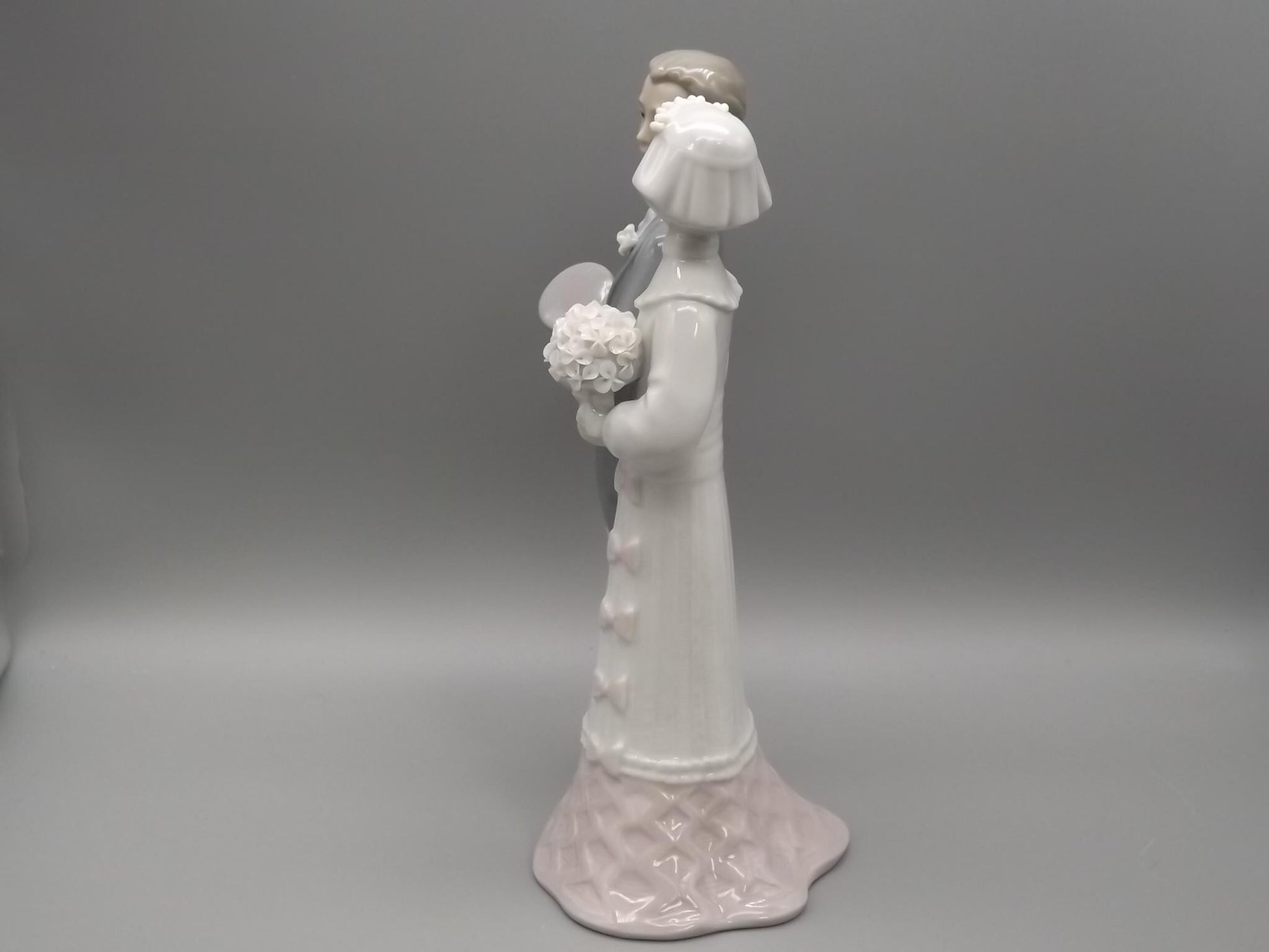 Vintage Lladro Wedding Figurine #4808 - 1972