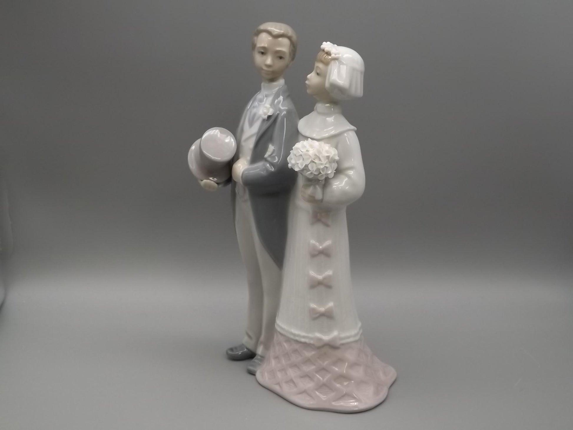 Vintage Lladro Wedding Figurine #4808 - 1972