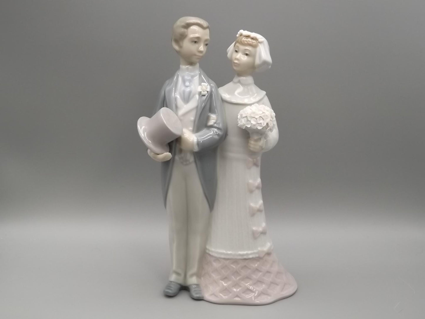Vintage Lladro Wedding Figurine #4808 - 1972