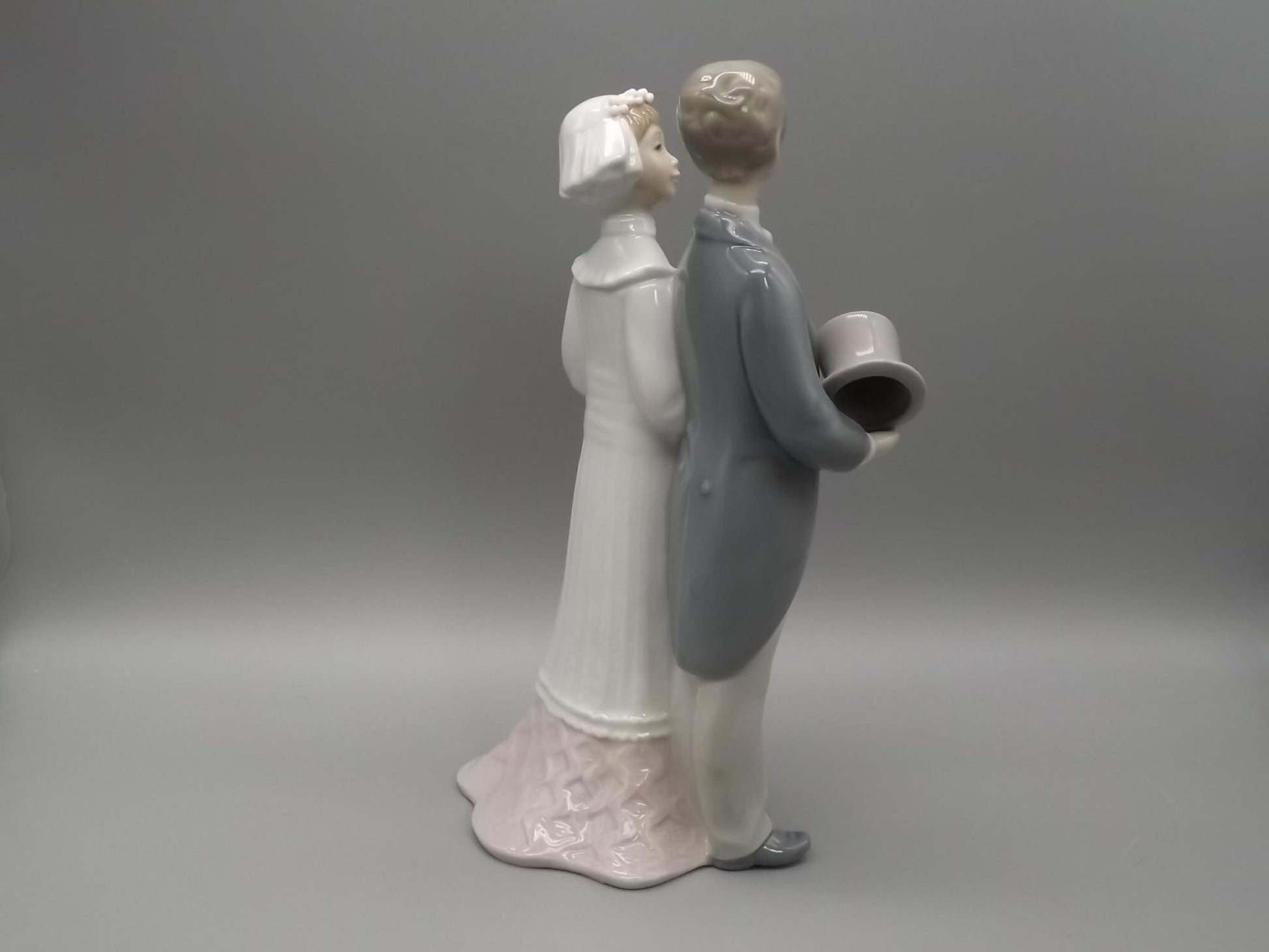 Vintage Lladro Wedding Figurine #4808 - 1972