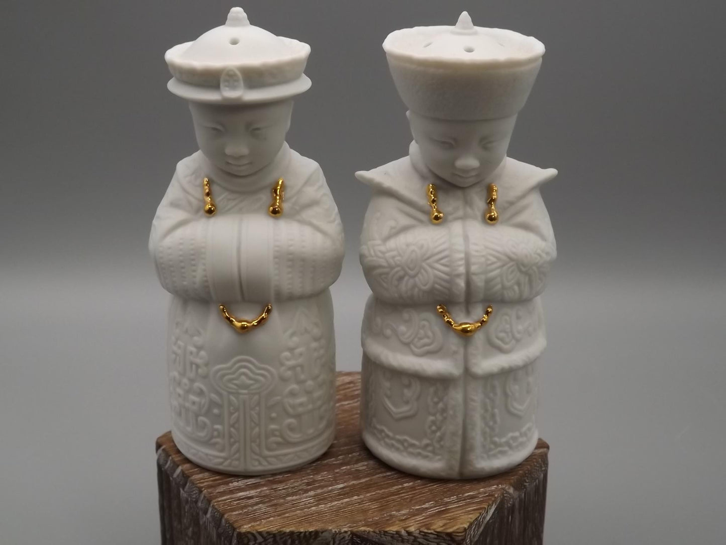 Vintage Lladro Oriental Salt & Pepper Shakers - Privilege Gold Series