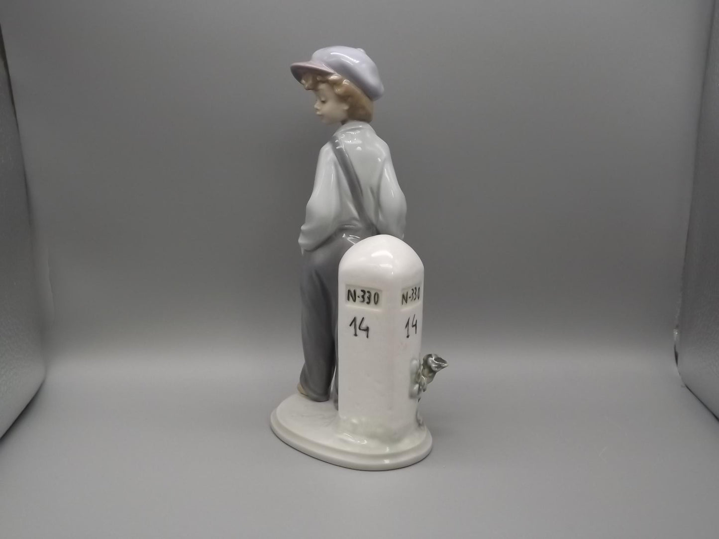 Vintage Lladro "The Wanderer" Figurine #5400 with Original Box