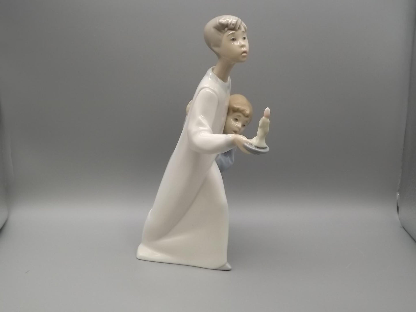 Vintage Lladro Children in Nightshirts Figurine #4874 - 1974 with Original Box