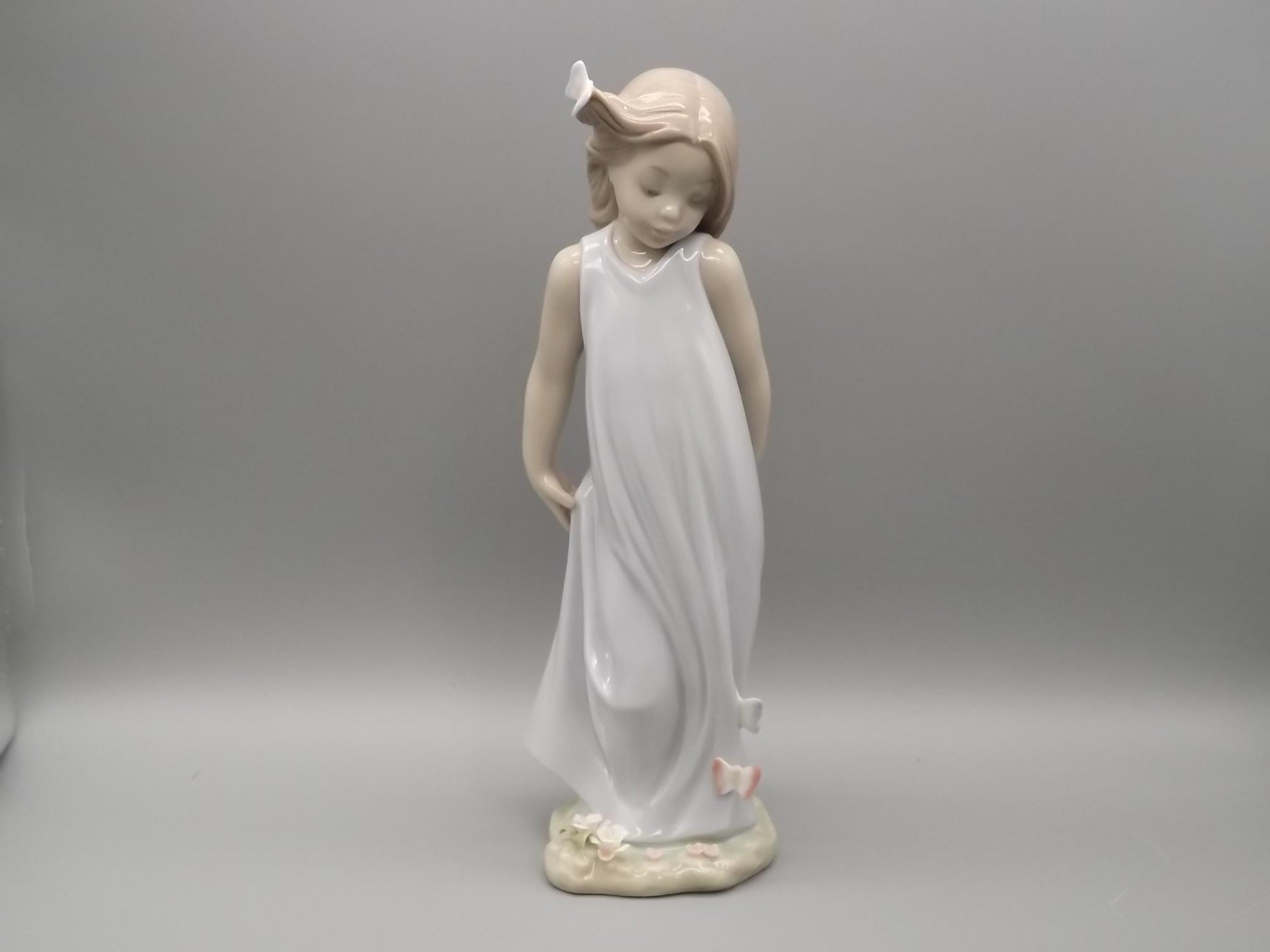 Vintage Lladro "Friends of Butterflies" Figurine #6963 (2004, with Box)