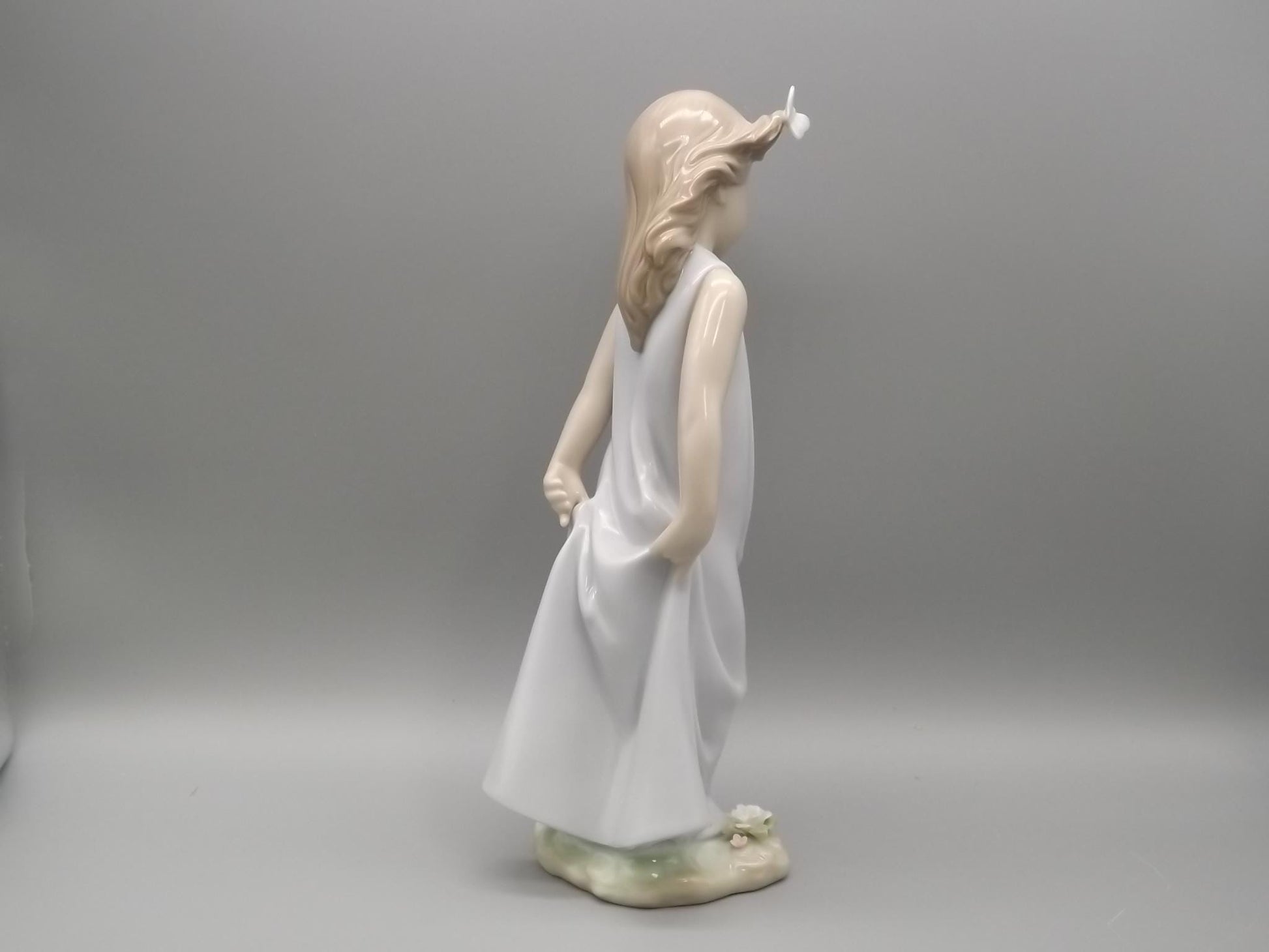 Vintage Lladro "Friends of Butterflies" Figurine #6963 (2004, with Box)