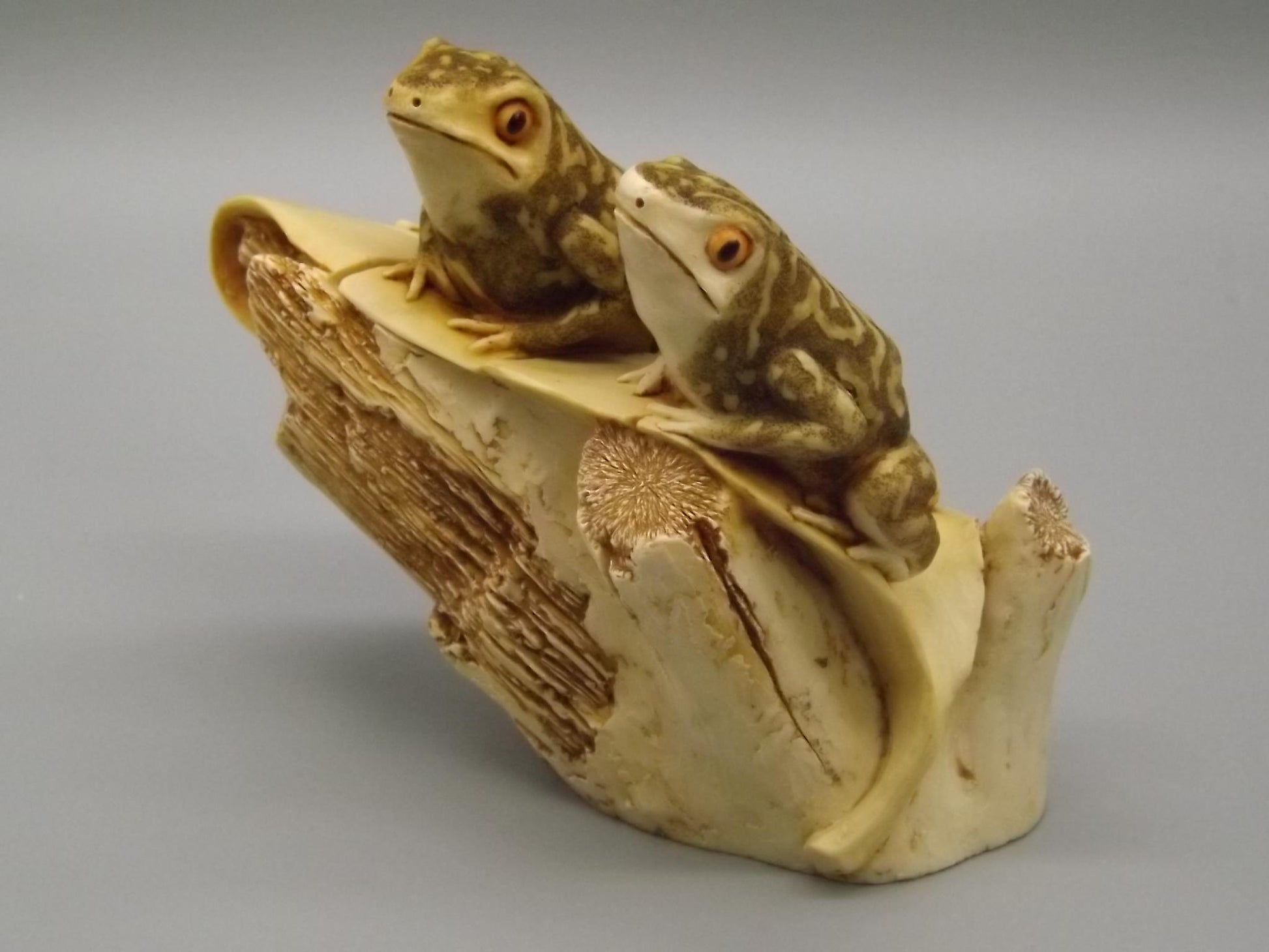 Vintage Harmony Kingdom Honeymooners Figurine: Royal Watch Club, Limited Edition