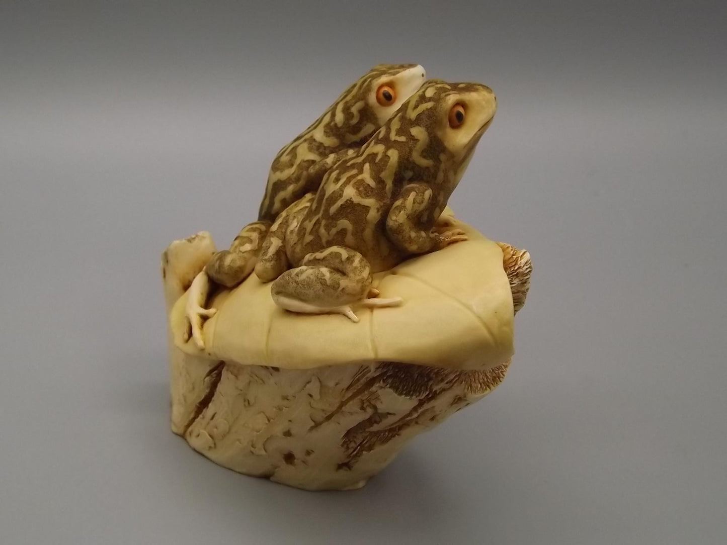 Vintage Harmony Kingdom Honeymooners Figurine: Royal Watch Club, Limited Edition