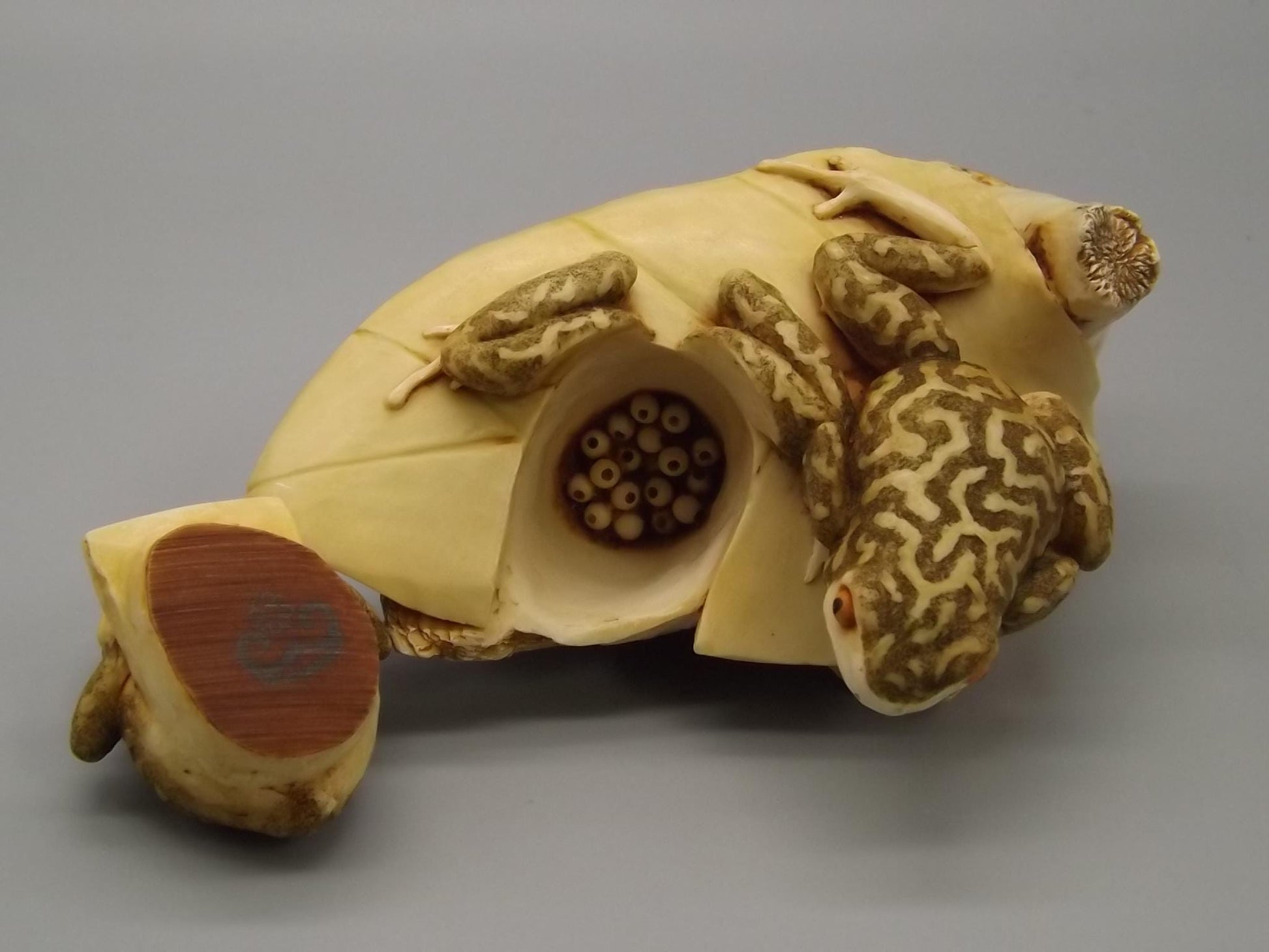 Vintage Harmony Kingdom Honeymooners Figurine: Royal Watch Club, Limited Edition