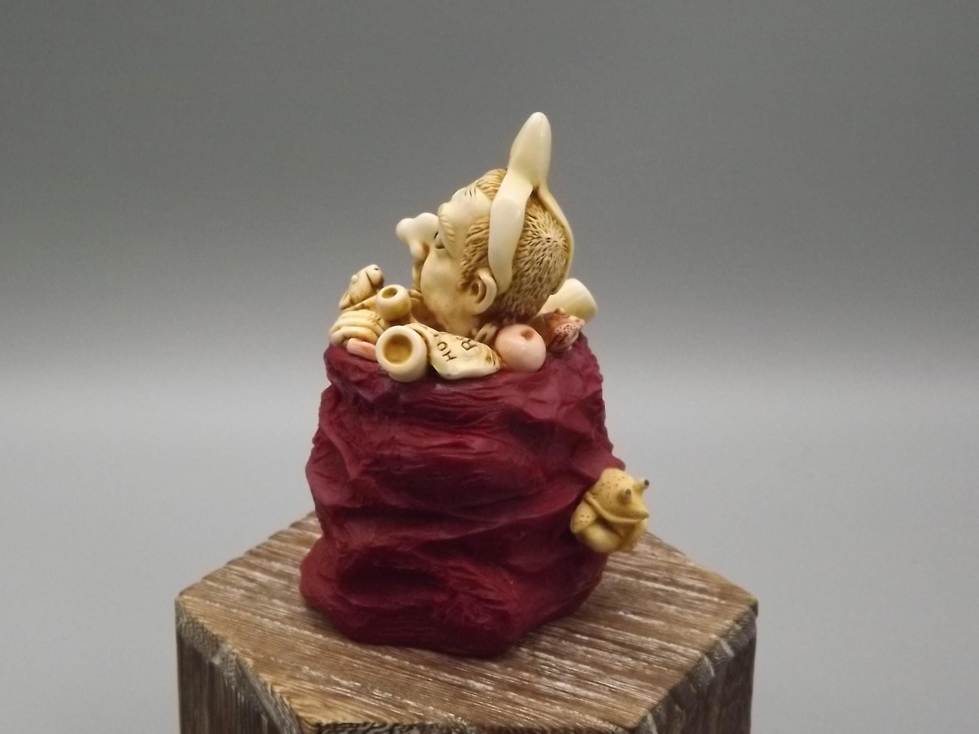 Vintage Harmony Kingdom Figurine: Refuse-d Collection, Lobster, Dark Red