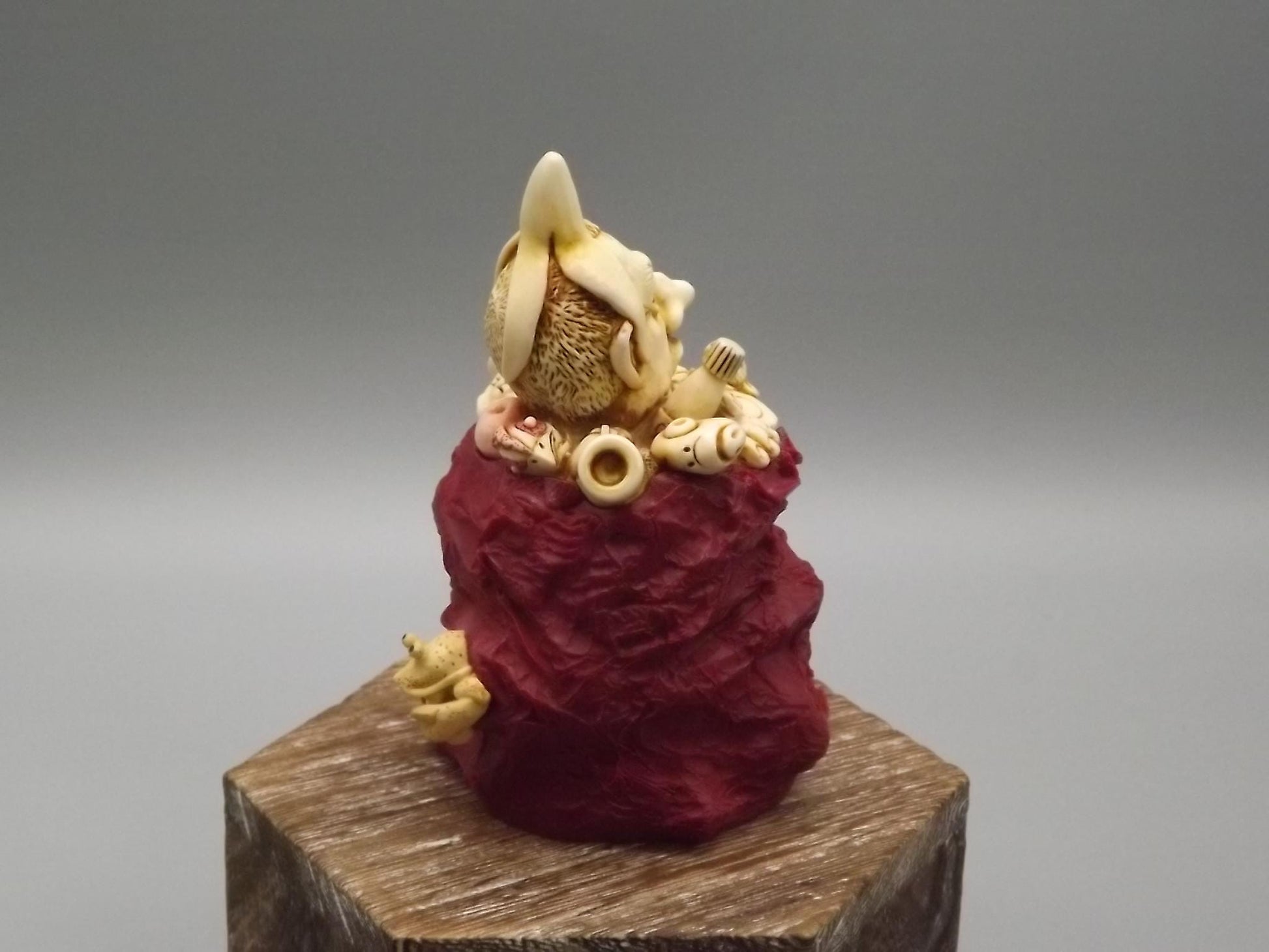 Vintage Harmony Kingdom Figurine: Refuse-d Collection, Lobster, Dark Red