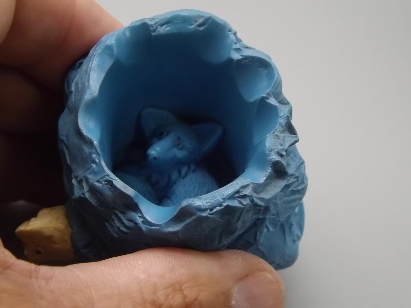 Vintage Harmony Kingdom "Refused-D Collection'" Jest Figurine TJEVo4MT no original box or COA Excellent condition. light Blue with penguin.