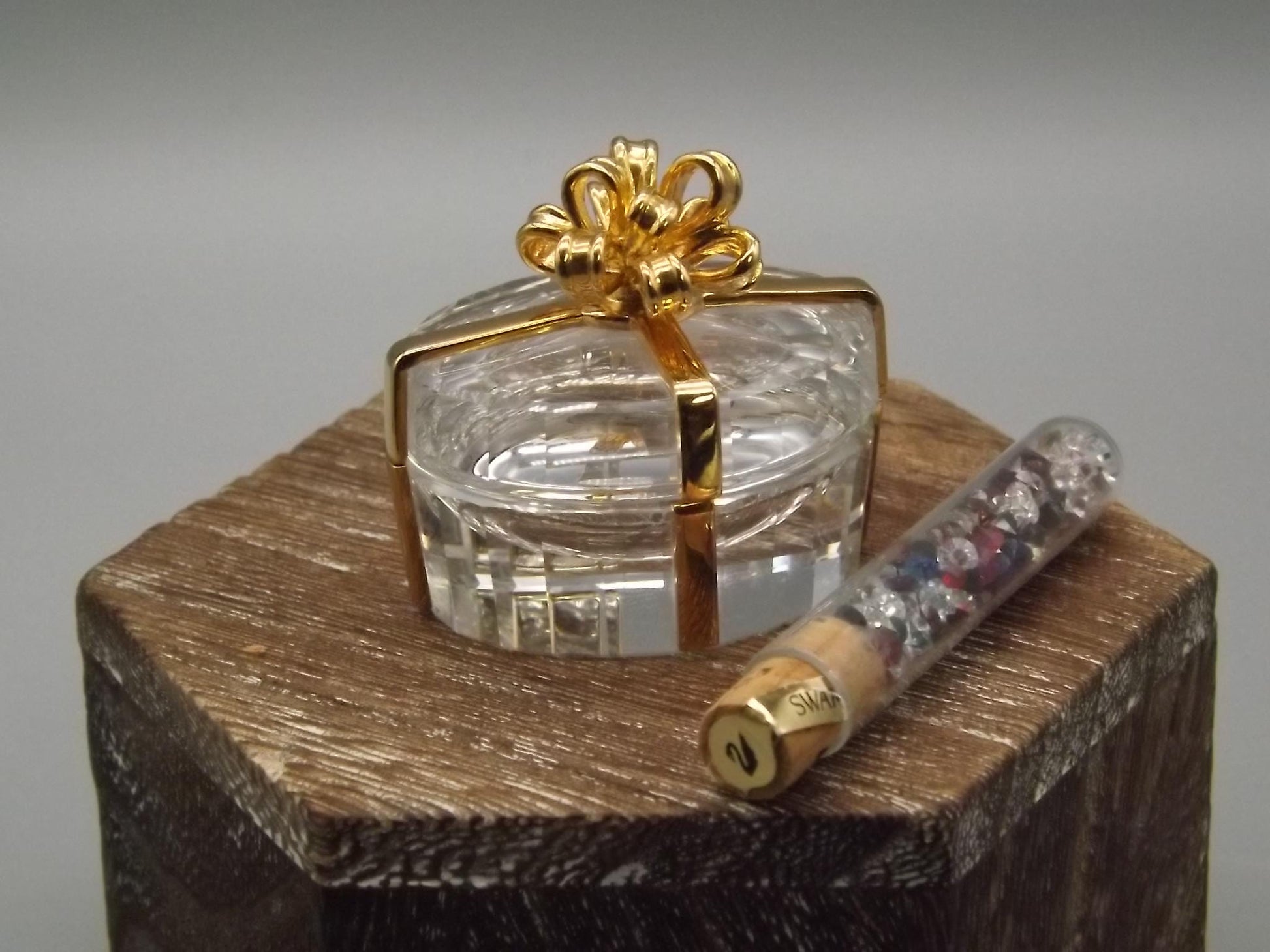 Vintage Swarovski Crystal Memories Gift/Jewelry box Figurine with Box