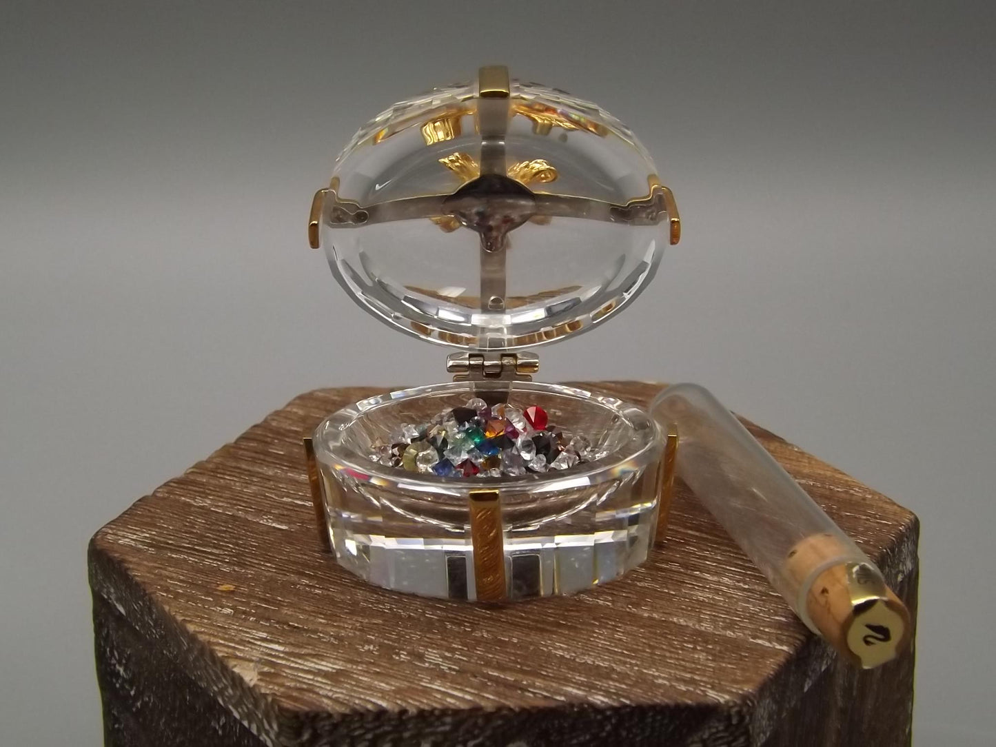 Vintage Swarovski Crystal Memories Gift/Jewelry box Figurine with Box