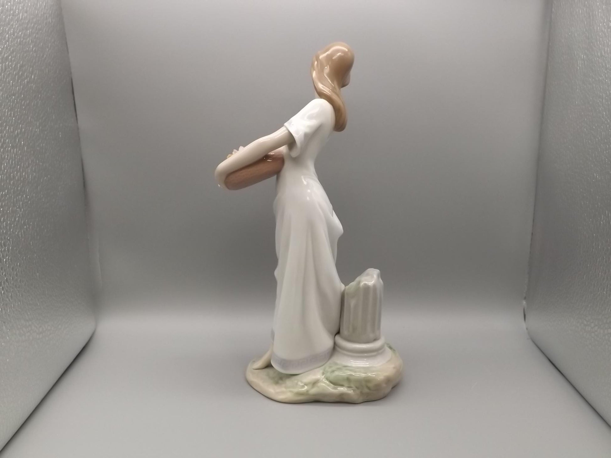 Vintage Lladro "Gardens of Athens" Figurine #7704 - Young Lady with Flowers