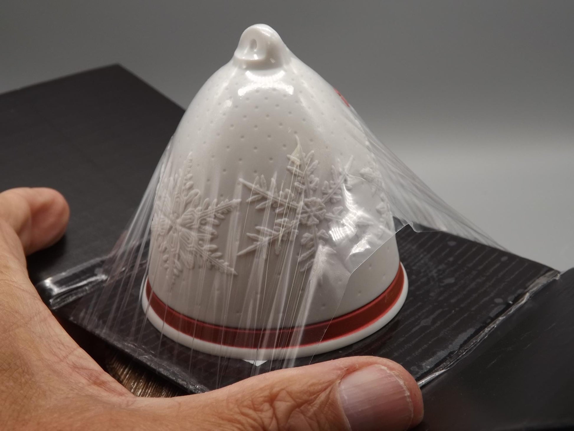 Vintage Lladro Christmas ornament bell Figurine #18448 with Box.